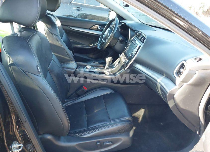 Photo 5 of 2017 Nissan Maxima 3.5 SV (VIN 1N4AA6AP6HC440711)