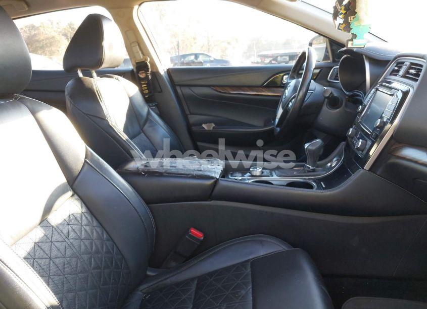 Photo 5 of 2016 Nissan Maxima 3.5 PLATINUM (VIN 1N4AA6AP7GC395972)