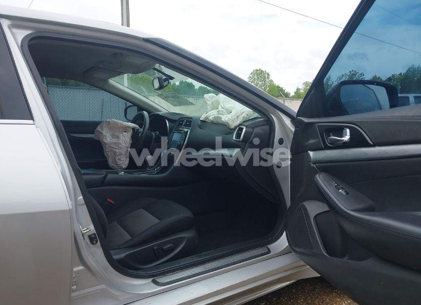 Photo 5 of 2016 Nissan Maxima 3.5 S (VIN 1N4AA6AP7GC430106)