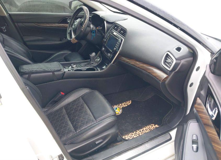 Photo 5 of 2016 Nissan Maxima 3.5 PLATINUM (VIN 1N4AA6AP7GC430655)