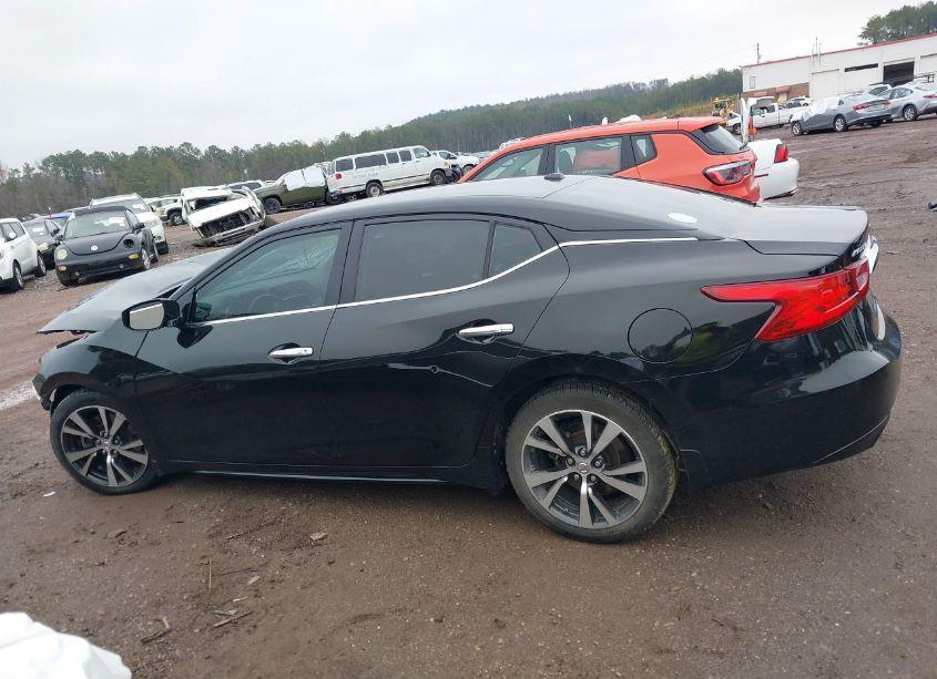 Photo 14 of 2016 Nissan Maxima 3.5 PLATINUM/3.5 S/3.5 SL/3.5 SR/3.5 SV (VIN 1N4AA6AP7GC443194)