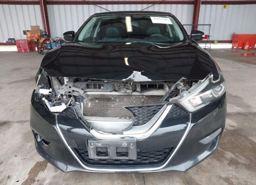 Photo 12 of 2017 Nissan Maxima 3.5 PLATINUM/3.5 S/3.5 SL/3.5 SR/3.5 SV (VIN 1N4AA6AP7HC382902)