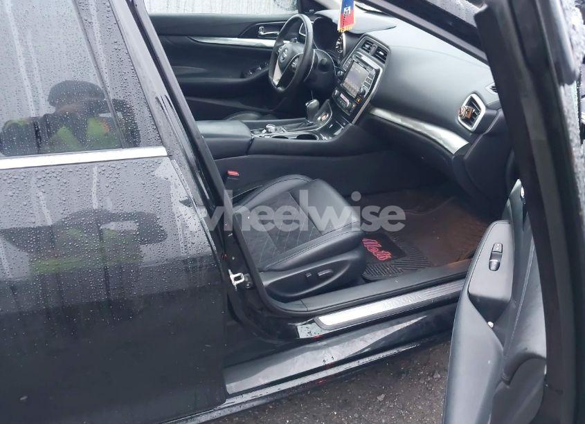 Photo 5 of 2017 Nissan Maxima 3.5 SR (VIN 1N4AA6AP7HC415512)