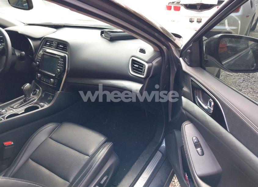Photo 5 of 2017 Nissan Maxima 3.5 SL (VIN 1N4AA6AP7HC436392)