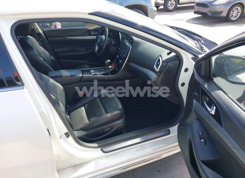 Photo 5 of 2017 Nissan Maxima 3.5 SV (VIN 1N4AA6AP7HC456500)