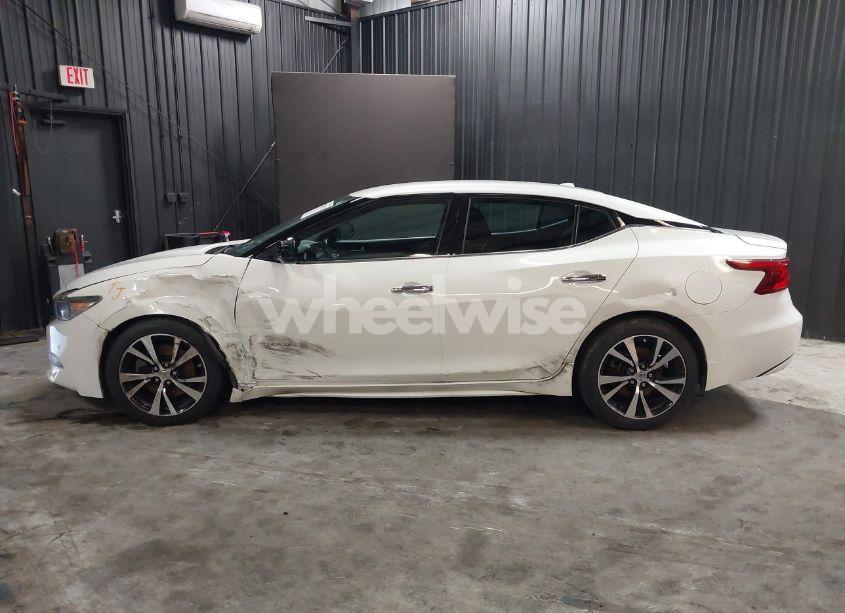 Photo 13 of 2018 Nissan Maxima 3.5 S (VIN 1N4AA6AP7JC406251)