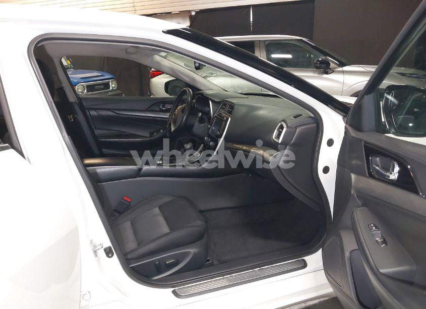 Photo 5 of 2018 Nissan Maxima 3.5 S (VIN 1N4AA6AP7JC406251)