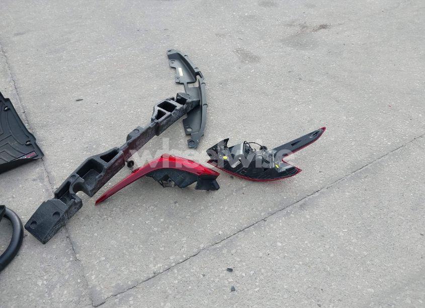 Photo 12 of 2018 Nissan Maxima 3.5 S (VIN 1N4AA6AP7JC409781)