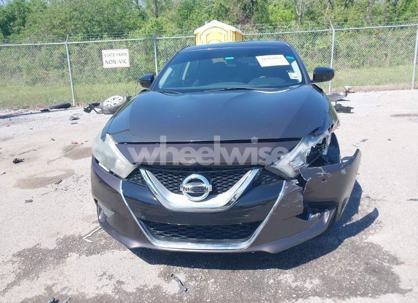 Photo 12 of 2016 Nissan Maxima 3.5 PLATINUM/3.5 S/3.5 SL/3.5 SR/3.5 SV (VIN 1N4AA6AP8GC411225)