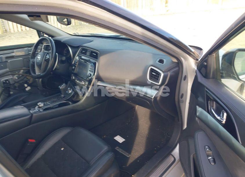 Photo 5 of 2016 Nissan Maxima 3.5 SR (VIN 1N4AA6AP8GC414514)