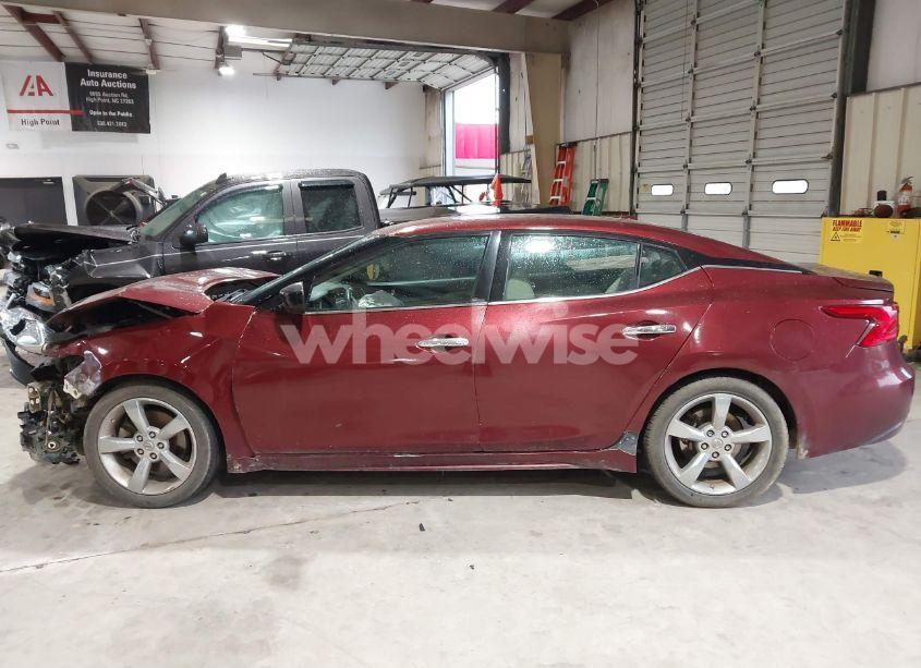 Photo 15 of 2016 Nissan Maxima 3.5 PLATINUM/3.5 S/3.5 SL/3.5 SR/3.5 SV (VIN 1N4AA6AP8GC431166)