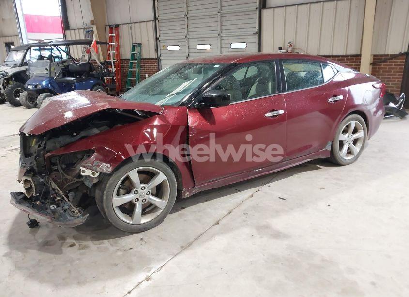 Photo 2 of 2016 Nissan Maxima 3.5 PLATINUM/3.5 S/3.5 SL/3.5 SR/3.5 SV (VIN 1N4AA6AP8GC431166)