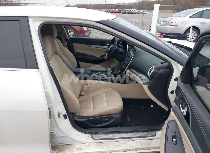 Photo 5 of 2017 Nissan Maxima 3.5 S (VIN 1N4AA6AP8HC361766)
