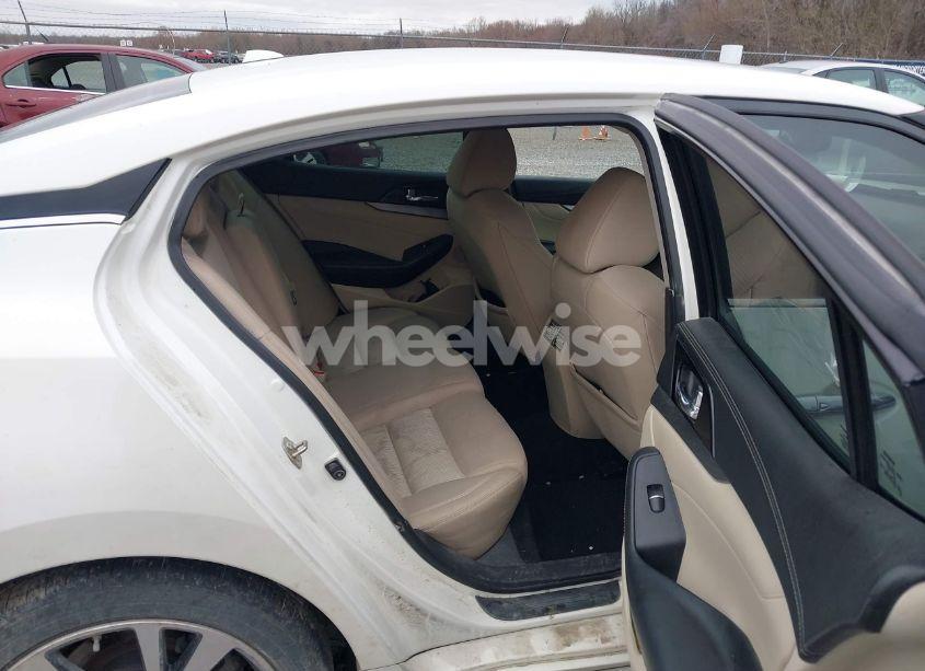 Photo 8 of 2017 Nissan Maxima 3.5 S (VIN 1N4AA6AP8HC361766)