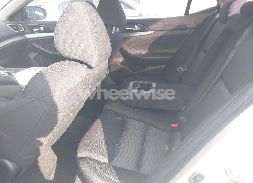 Photo 8 of 2017 Nissan Maxima 3.5 S (VIN 1N4AA6AP8HC365378)