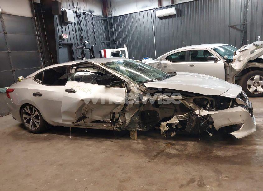 Photo 6 of 2017 Nissan Maxima 3.5 PLATINUM/3.5 S/3.5 SL/3.5 SR/3.5 SV (VIN 1N4AA6AP8HC378700)