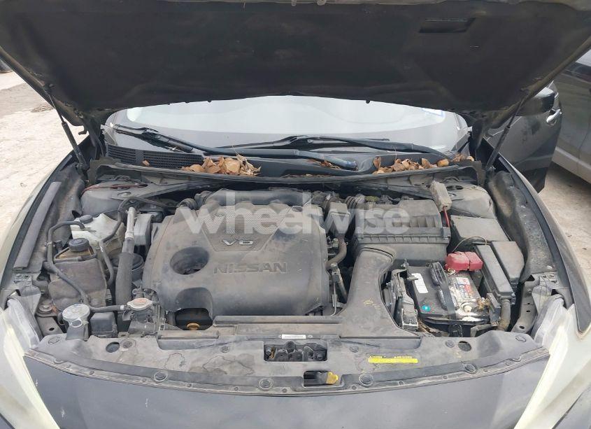 Photo 10 of 2017 Nissan Maxima 3.5 PLATINUM/3.5 S/3.5 SL/3.5 SR/3.5 SV (VIN 1N4AA6AP8HC379099)