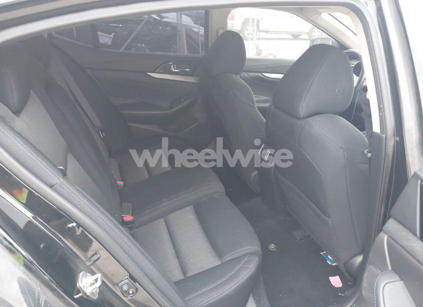 Photo 8 of 2017 Nissan Maxima 3.5 PLATINUM/3.5 S/3.5 SL/3.5 SR/3.5 SV (VIN 1N4AA6AP8HC379099)