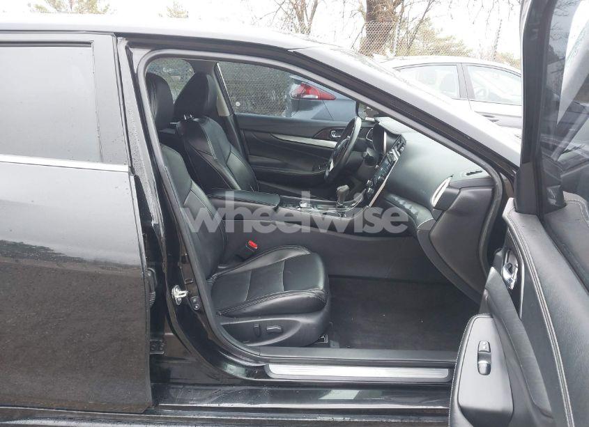 Photo 5 of 2017 Nissan Maxima 3.5 SV (VIN 1N4AA6AP8HC390071)