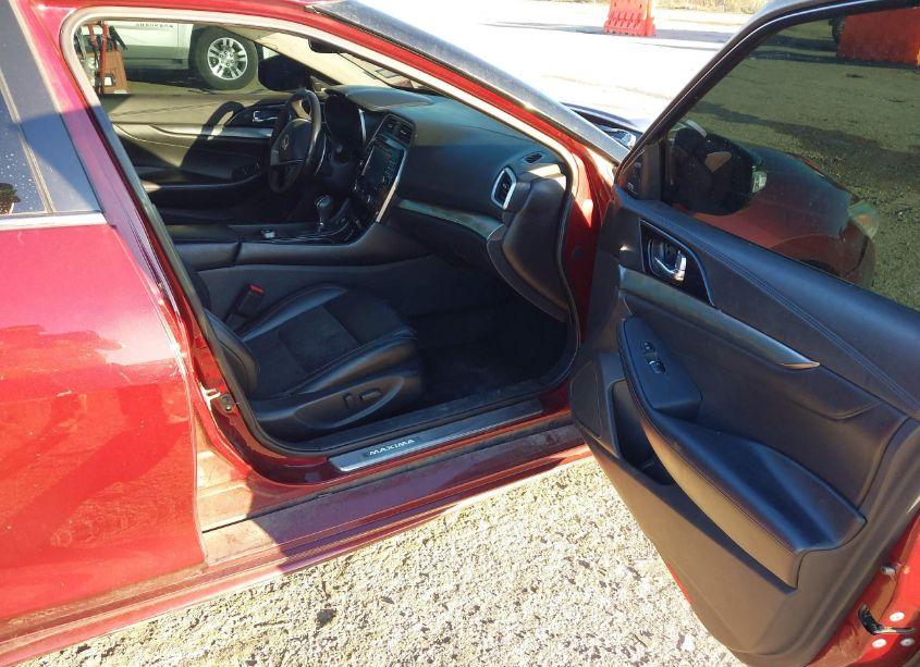 Photo 5 of 2017 Nissan Maxima 3.5 SR (VIN 1N4AA6AP8HC408262)