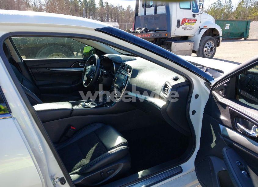 Photo 5 of 2017 Nissan Maxima 3.5 SR (VIN 1N4AA6AP8HC418905)