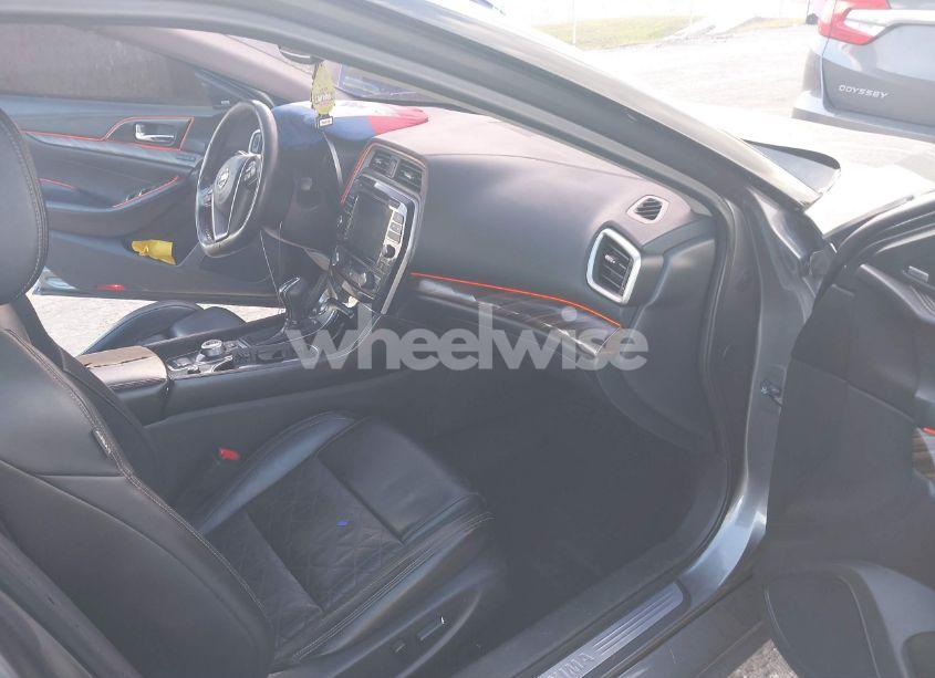 Photo 5 of 2017 Nissan Maxima 3.5 PLATINUM (VIN 1N4AA6AP8HC451709)