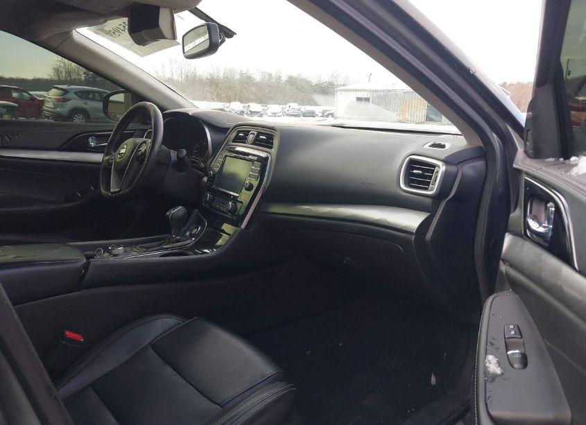Photo 5 of 2017 Nissan Maxima 3.5S/SV/SL/SR/PLAT (VIN 1N4AA6AP8HC457400)