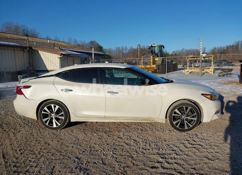 Photo 13 of 2016 Nissan Maxima 3.5 S (VIN 1N4AA6AP9GC395844)