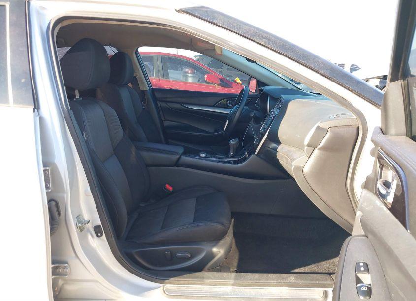 Photo 5 of 2016 Nissan Maxima 3.5 PLATINUM/3.5 S/3.5 SL/3.5 SR/3.5 SV (VIN 1N4AA6AP9GC404168)