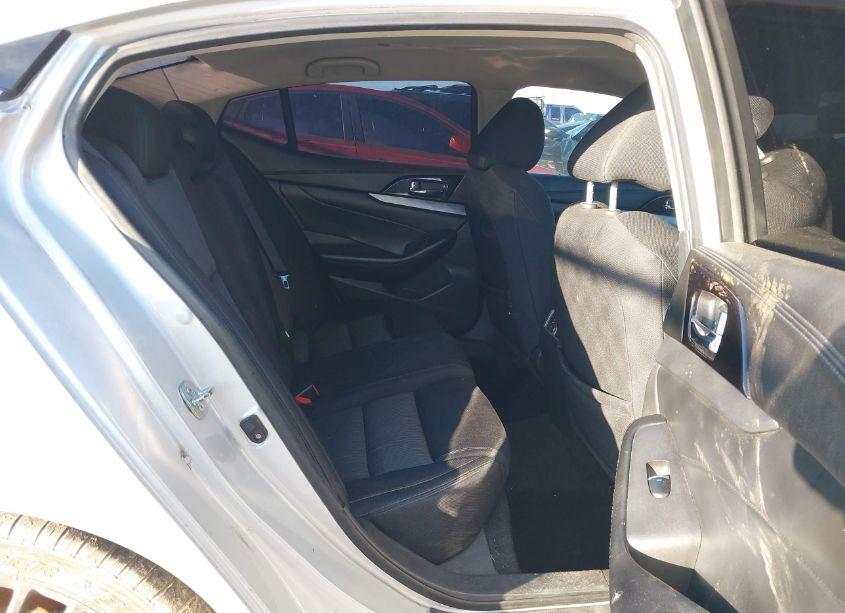 Photo 8 of 2016 Nissan Maxima 3.5 PLATINUM/3.5 S/3.5 SL/3.5 SR/3.5 SV (VIN 1N4AA6AP9GC404168)