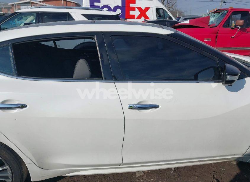 Photo 12 of 2016 Nissan Maxima 3.5 PLATINUM (VIN 1N4AA6AP9GC405143)