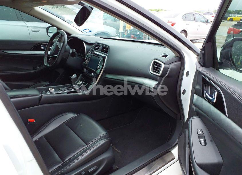 Photo 5 of 2016 Nissan Maxima 3.5 SL (VIN 1N4AA6AP9GC414490)