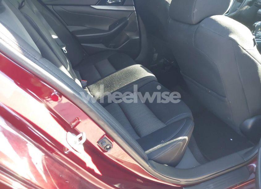 Photo 8 of 2016 Nissan Maxima 3.5 PLATINUM/3.5 S/3.5 SL/3.5 SR/3.5 SV (VIN 1N4AA6AP9GC431905)