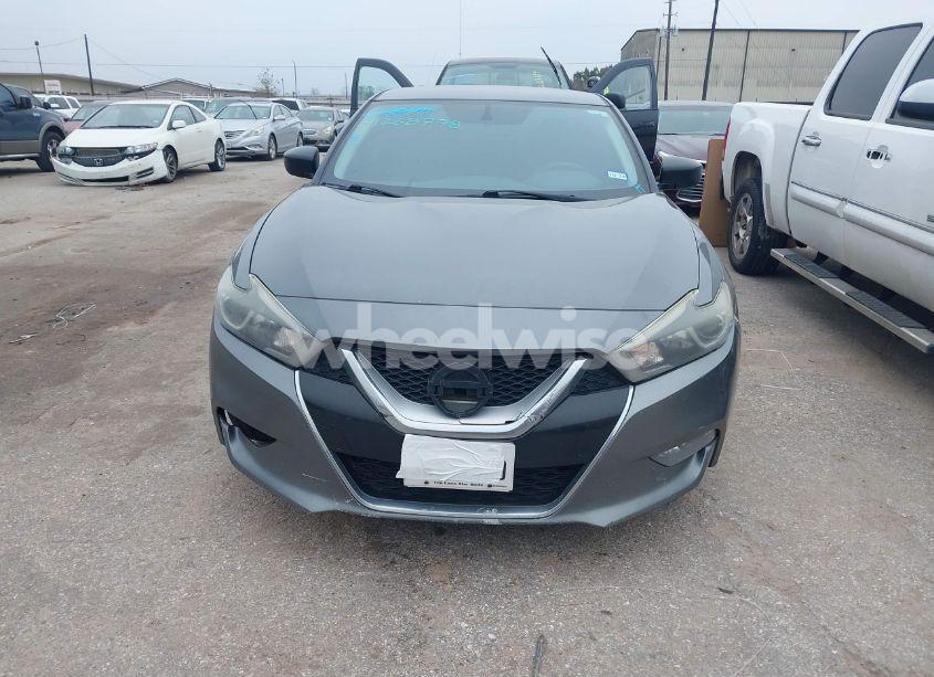 Photo 12 of 2017 Nissan Maxima 3.5 PLATINUM/3.5 S/3.5 SL/3.5 SR/3.5 SV (VIN 1N4AA6AP9HC363509)