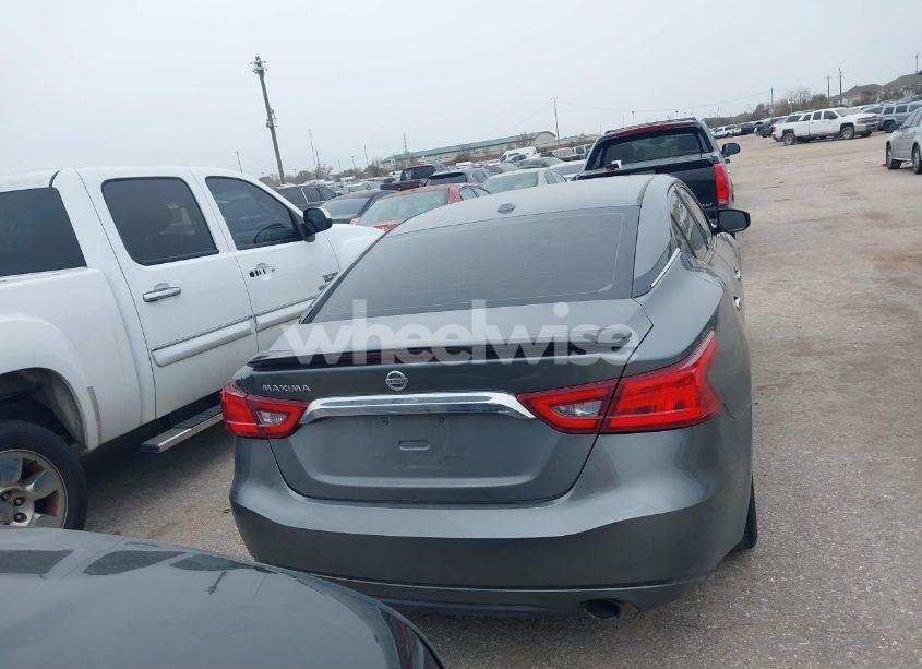 Photo 16 of 2017 Nissan Maxima 3.5 PLATINUM/3.5 S/3.5 SL/3.5 SR/3.5 SV (VIN 1N4AA6AP9HC363509)