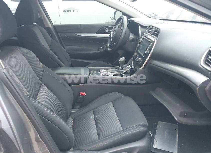 Photo 5 of 2017 Nissan Maxima 3.5 PLATINUM/3.5 S/3.5 SL/3.5 SR/3.5 SV (VIN 1N4AA6AP9HC363509)