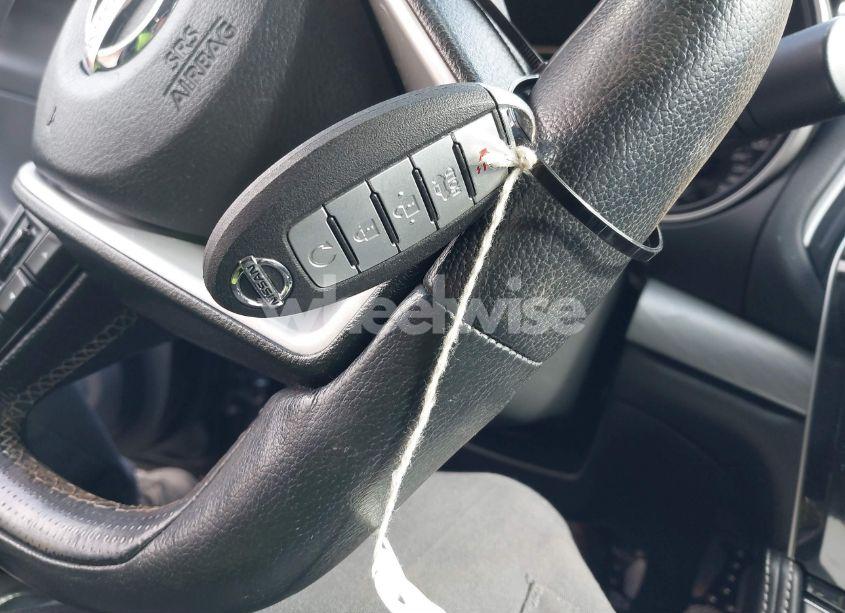 Photo 11 of 2017 Nissan Maxima 3.5 PLATINUM/3.5 S/3.5 SL/3.5 SR/3.5 SV (VIN 1N4AA6AP9HC364692)