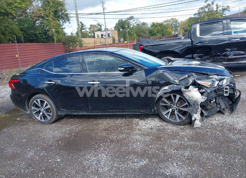 Photo 13 of 2017 Nissan Maxima 3.5 PLATINUM/3.5 S/3.5 SL/3.5 SR/3.5 SV (VIN 1N4AA6AP9HC364692)