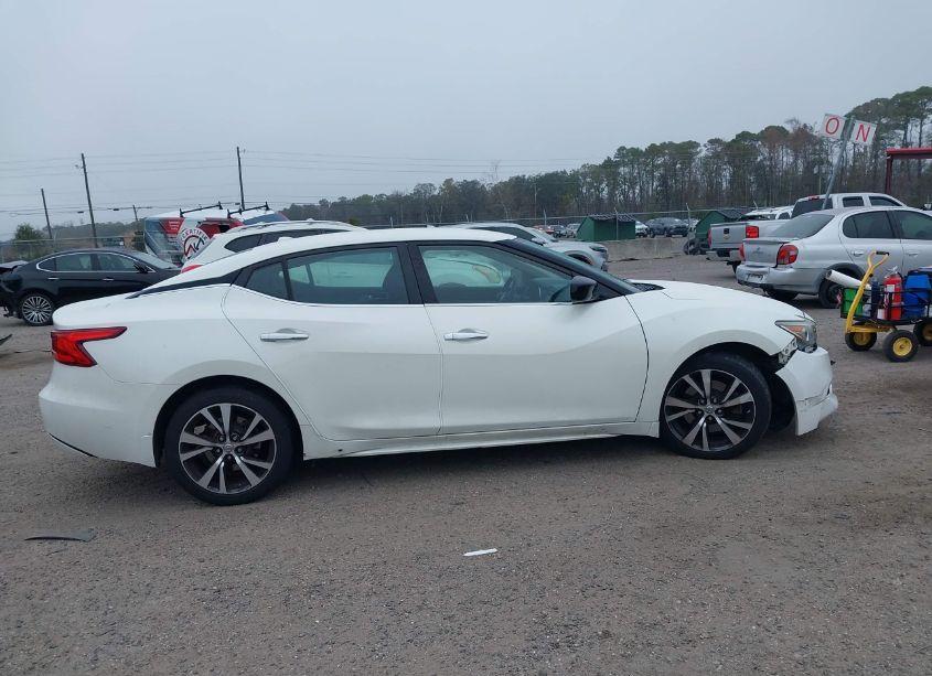 Photo 13 of 2017 Nissan Maxima 3.5 S (VIN 1N4AA6AP9HC366023)