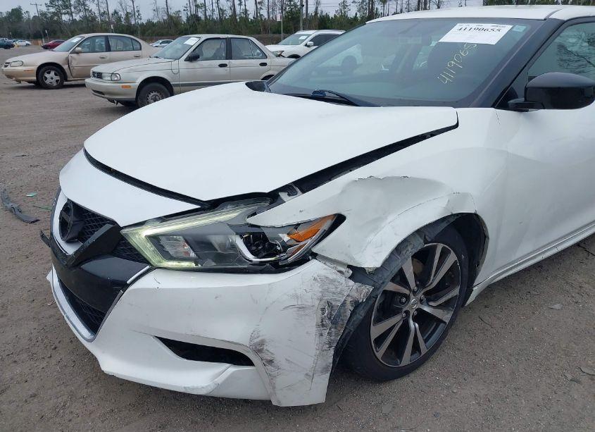 Photo 6 of 2017 Nissan Maxima 3.5 S (VIN 1N4AA6AP9HC366023)