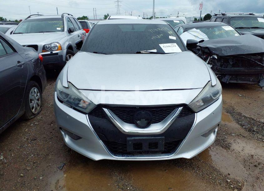 Photo 12 of 2017 Nissan Maxima 3.5 PLATINUM/3.5 S/3.5 SL/3.5 SR/3.5 SV (VIN 1N4AA6AP9HC378463)