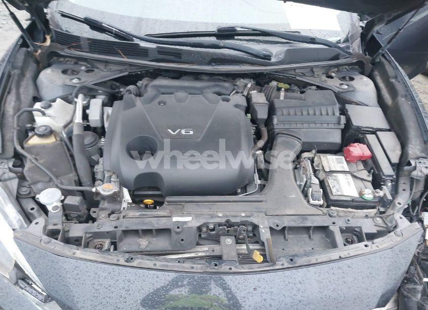 Photo 10 of 2017 Nissan Maxima 3.5 PLATINUM/3.5 S/3.5 SL/3.5 SR/3.5 SV (VIN 1N4AA6AP9HC383839)