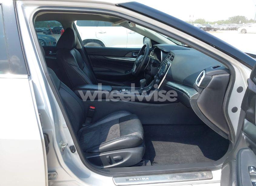 Photo 5 of 2017 Nissan Maxima 3.5 SR (VIN 1N4AA6AP9HC397126)