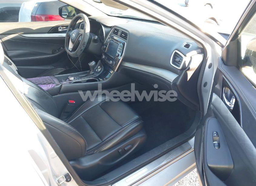 Photo 5 of 2017 Nissan Maxima 3.5 SV (VIN 1N4AA6AP9HC399202)