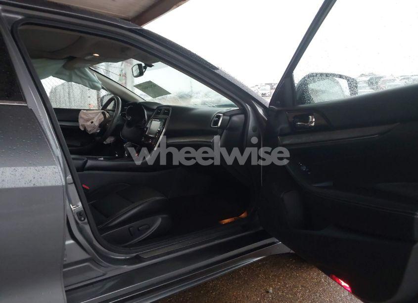 Photo 5 of 2017 Nissan Maxima 3.5 SL (VIN 1N4AA6AP9HC437382)