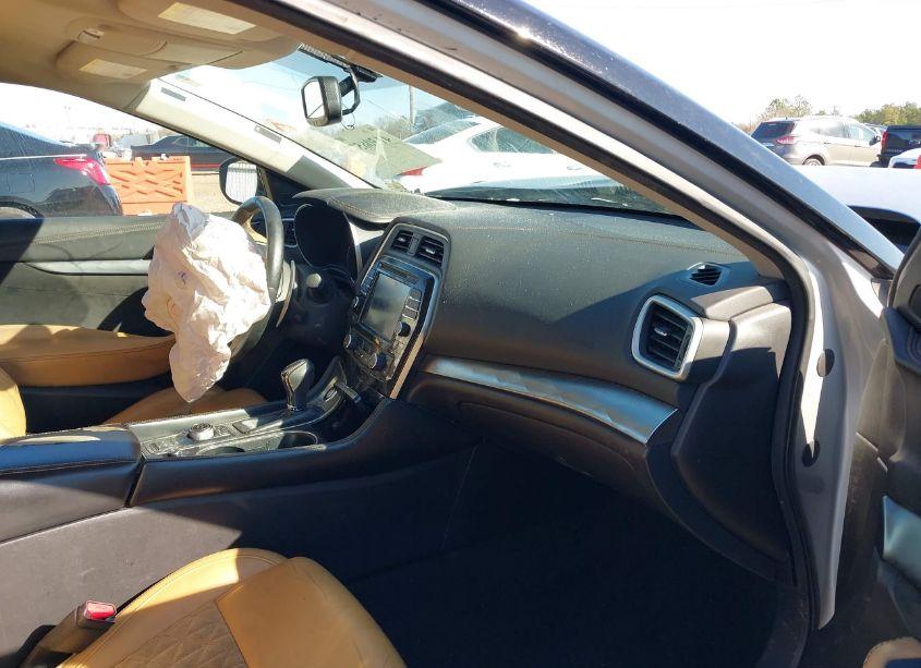 Photo 5 of 2016 Nissan Maxima 3.5 SR (VIN 1N4AA6APXGC376686)