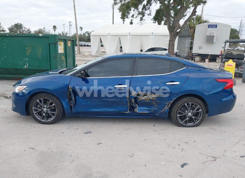 Photo 14 of 2016 Nissan Maxima 3.5 PLATINUM/3.5 S/3.5 SL/3.5 SR/3.5 SV (VIN 1N4AA6APXGC393214)