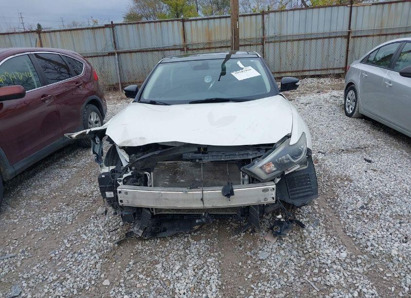 Photo 12 of 2016 Nissan Maxima 3.5 PLATINUM/3.5 S/3.5 SL/3.5 SR/3.5 SV (VIN 1N4AA6APXGC393505)