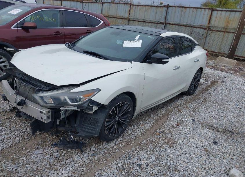 Photo 2 of 2016 Nissan Maxima 3.5 PLATINUM/3.5 S/3.5 SL/3.5 SR/3.5 SV (VIN 1N4AA6APXGC393505)