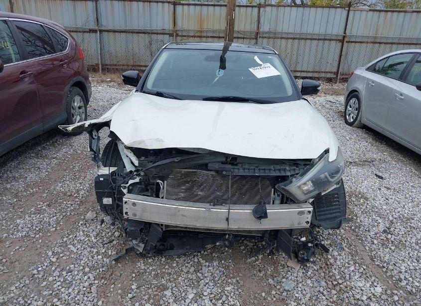 Photo 6 of 2016 Nissan Maxima 3.5 PLATINUM/3.5 S/3.5 SL/3.5 SR/3.5 SV (VIN 1N4AA6APXGC393505)